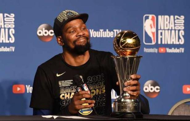 杜兰特毁了NBA? 肖华: 3个巨星都是勇士自己培