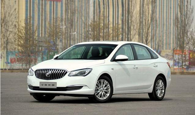 高温天没有后排出风口怎么行！这几款10万元的轿车大家都爱！