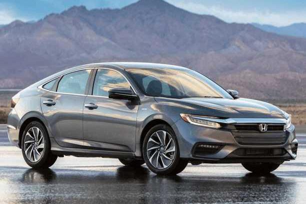 据说这是2019思域中期改款车型 那我还买什么雅阁!