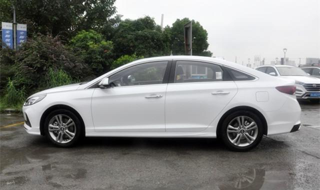 曾经与雅阁齐名, 月销过万, 现在为什么降价无人买?