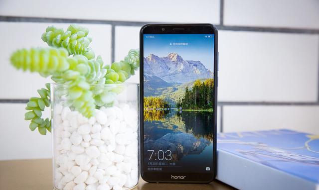 史上最扎心对比:别人的朋友圈 vs 我的朋友圈