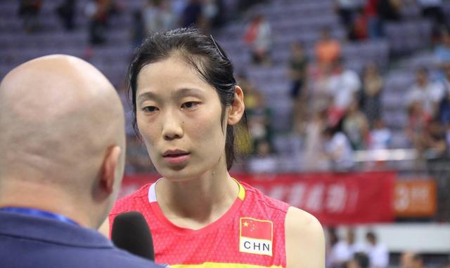 女排输了比赛赛后记者采访朱婷 提问的问题简