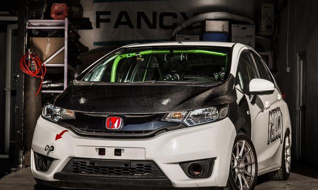 本田“超跑”飞度下月改款来袭，面对POLO依旧难成气候