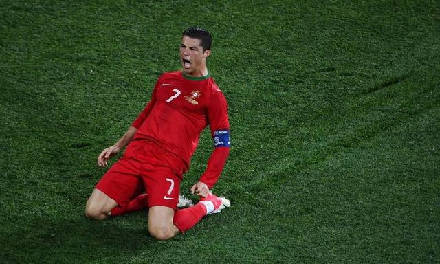 买C罗赚大了!C罗球衣首日销量惊人,尤文一天