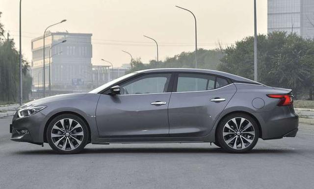 日产这款车主打商务运动，定位超越迈腾，为何月销仅百台？