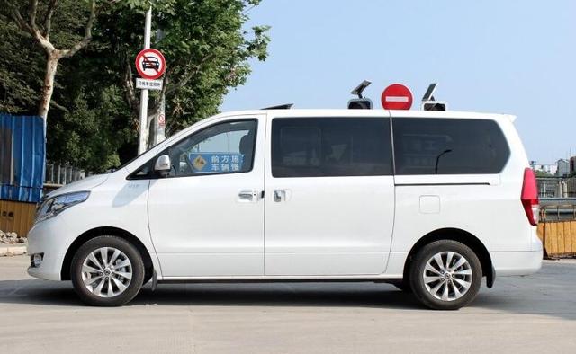 轴距近3米2的MPV,比GL8有气场,2.0T+双天窗仅10万