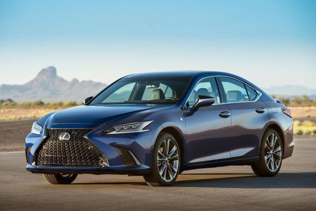 全新雷克萨斯ES公布预售价, 28.5万元起! 7月份正式上市!