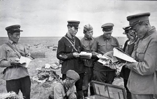 1991年苏联解体的时候,中国为什么不趁机要回