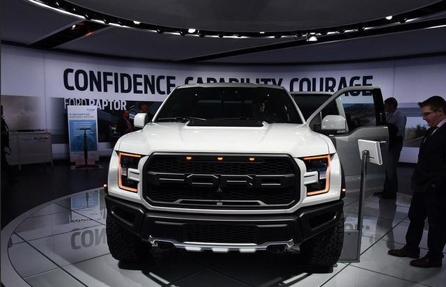 价格只有揽胜的1/3，却比它更霸气，真正的硬汉坐骑