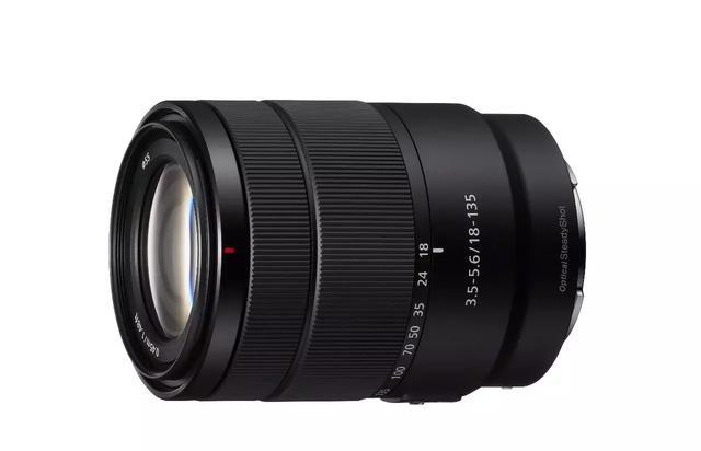 索尼发布两款新品:18-135mm镜头、A6300银色