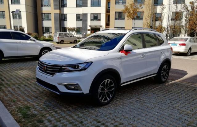 朋友都建议买哈弗H6，而我提了这车回去却被笑惨了！