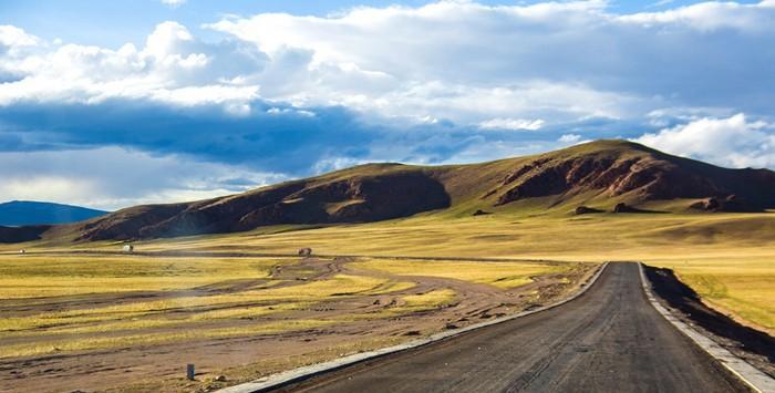 随手拍都是绝美大片 克服高原反应看西藏奇景