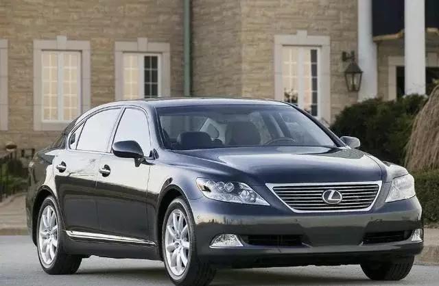 凌志改名雷克萨斯, 这是丰田做的最瞎的一件事