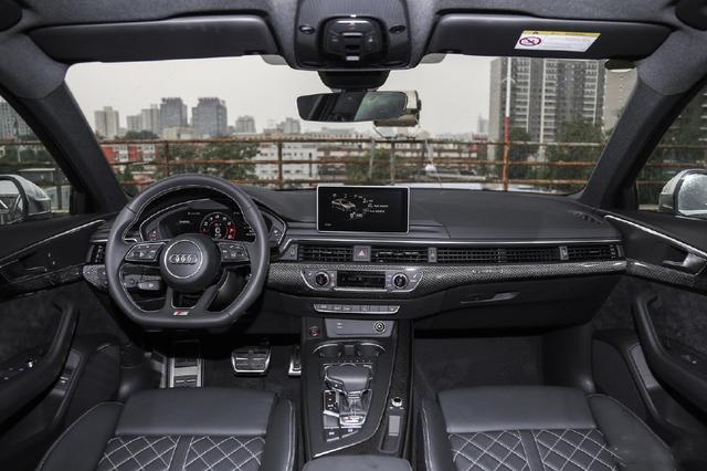 3.0T+V6百公里才4.7s，它的到来打破了V6性能车价格高的魔咒