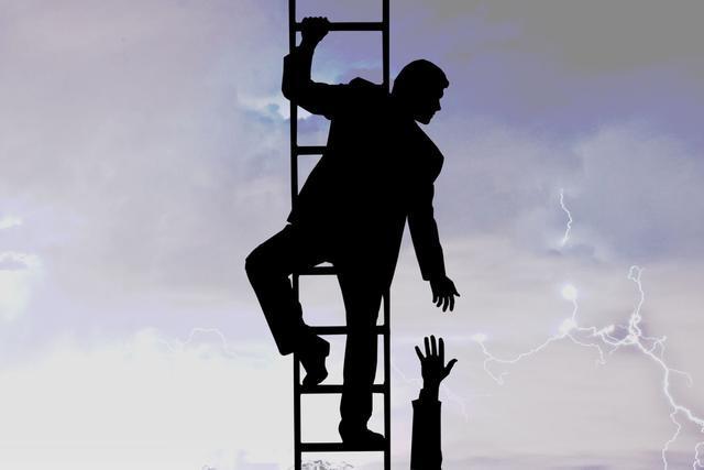 职场新人与同事关系不错, 为什么工作中遇到困