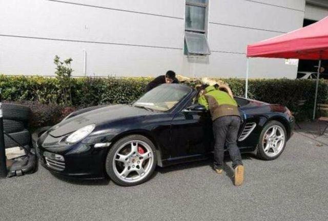 他20万买了辆保时捷豪车以为捡到宝了 修车师傅的话让他懵了