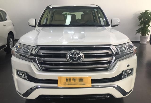 「平行进口车型库——丰田篇」中东版兰德酷路泽4000气泵冲沙版