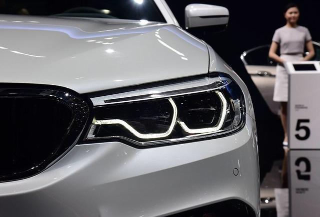 最成功的豪华车, 上市45年卖出800万辆, 车标国人最爱!