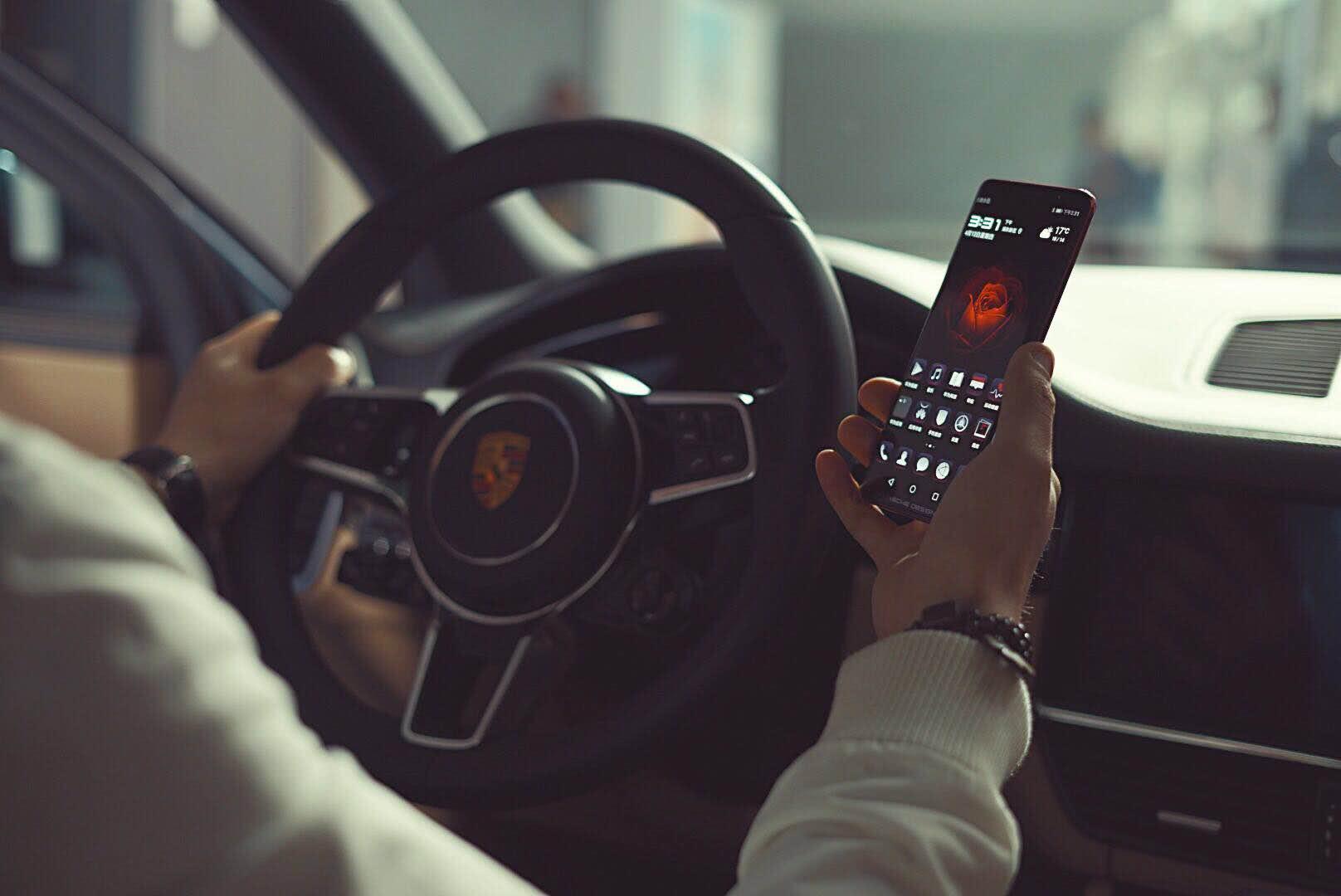 华为MateRS保时捷设计,一台颜值爆表的性能