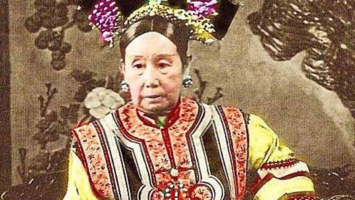 ç¾å¥³å¸¦å«å¦ çå¦æ é´å®,æç¦§å®ç©ç°ä¸,å¯è½æ¯æç¦§éèå¦¹å¦¹