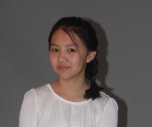 十年前的假唱风波尘埃落定,张艺谋称不关林妙