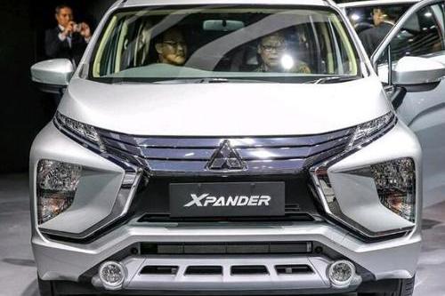 三菱终于走亲民路线！全新MPV比别克GL8气派，10万还用买奥德赛