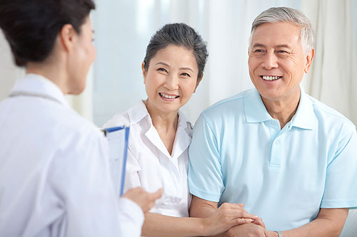 王健林预测:2018年很多人面临下岗,投资4万这