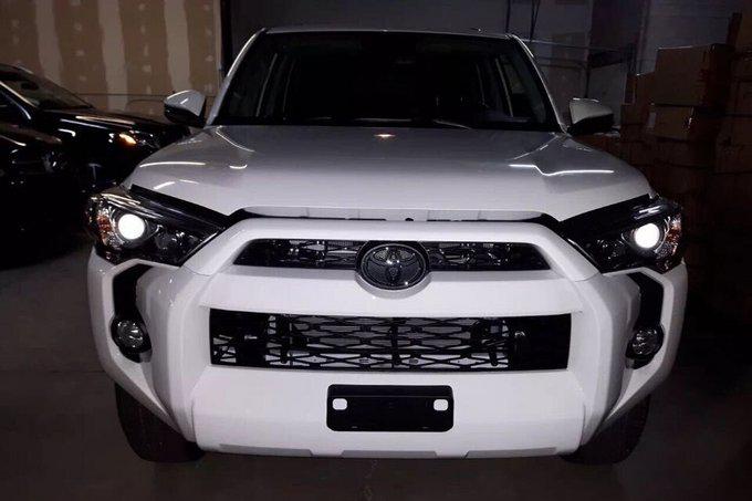 18款丰田超霸震撼来袭配置秒杀霸道