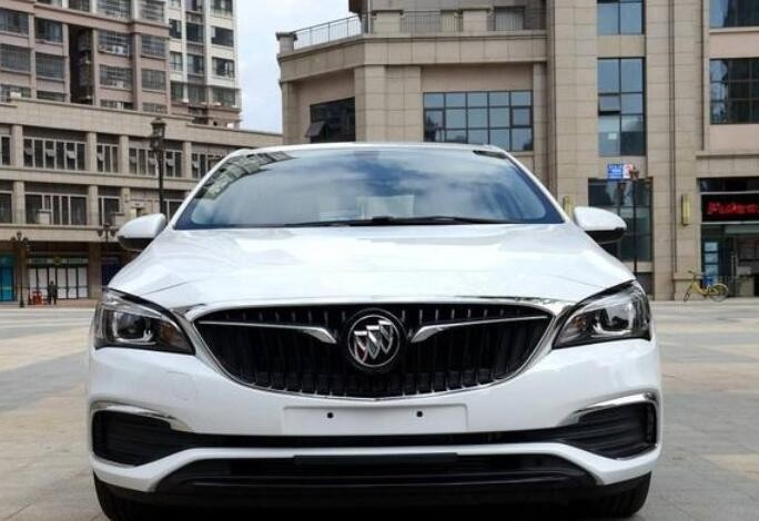 大众2017款朗逸和2018款别克威朗,选哪一个比