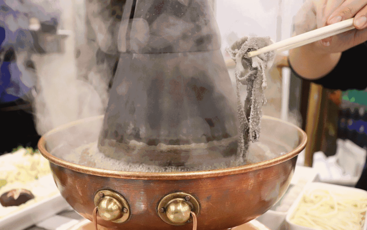 排了30年队的神级涮肉聚宝源,真有那么好吃?