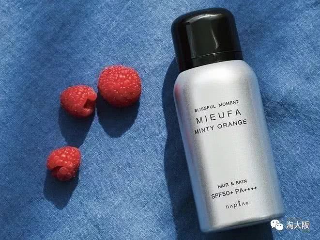 日本最近超火的防晒花香喷雾竟然有祖马龙的香