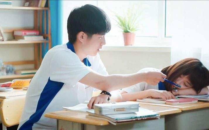 耿耿余淮手绘图片