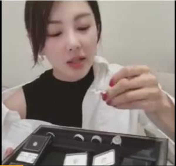 张雨绮说了,一克拉以下的钻石别买了,我就看看
