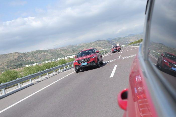 13天暴力驾驶12000公里，众泰T700真能扛得住？拆开后惊呆了众人