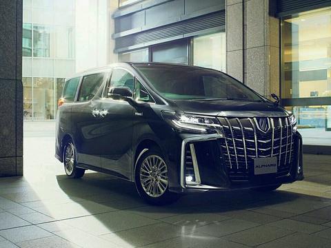 丰田最嚣张的大面包！加价30万抢着要，就连S级都羡慕它