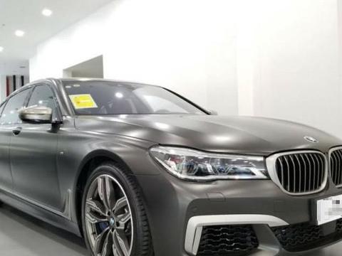 年薪百万的老友花260万落地辆宝马760，4千公里后老友说出了感受