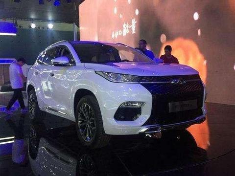 街头偶遇奇瑞最新SUV,比领克01还漂亮，1.5T+6MT或10万起售