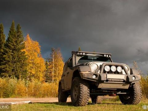 五款最适合四十岁成功男士开的汽车，有面子还显成熟稳重！