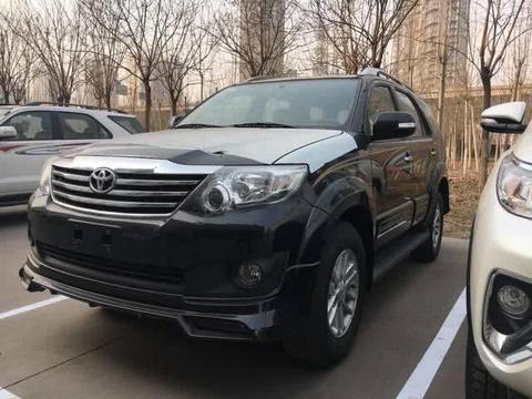 丰田全新硬派越野车，号称20年开不坏，2.7L配四驱，纯进口25万