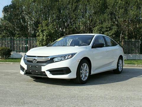 鸡头对抗凤尾！，高配思域和低配A3到底该如何选择呢？