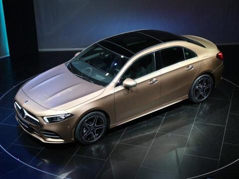 奔驰全新A级轿车首发 1系三厢/A3的梦魇