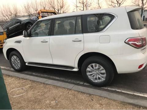 途乐Y62躯体更加大气磅礴的气质吸引大家的目光