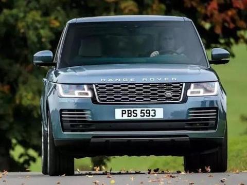 成功男士标志座驾，丐版3.0T+全地形反馈，霸气难输奔驰大G