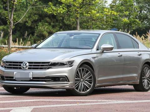 降价7万，23万提了这车，被称人傻钱多？比凯美瑞值！