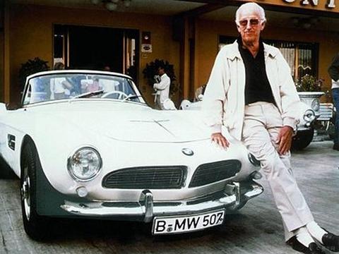 卖280万还是美元，7系顶配就像玩笑，看看采用美国风的宝马传奇