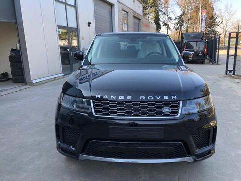 18款进口路虎揽胜运动3.0汽油新增的3.0T V6发动机作