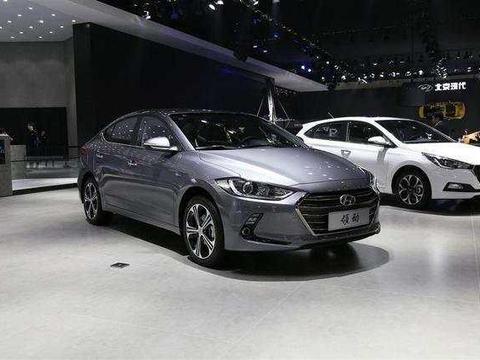 韩系最良心的小车，火爆不输思域，低油耗高配置，比卡罗拉厚道