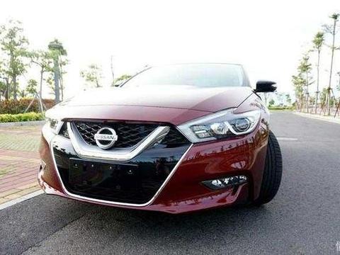 日产最失败B级车，侧颜美过GLE，软绵2.5L却引骂声一片