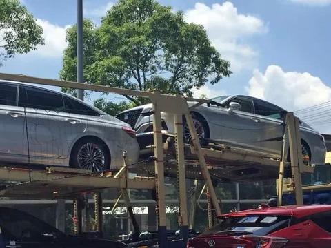 丰田全新皇冠量的产版曝光,再也不是曾经皇冠了!