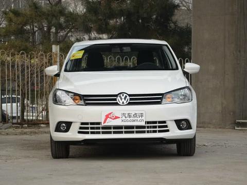 十万元最适合家用的两款车，威驰外观好看，捷达空间大省油